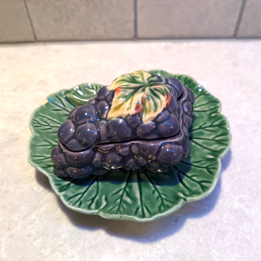 RARE Vintage Bordallo Pinheiro Jam Jar In The Shape Of Grapes